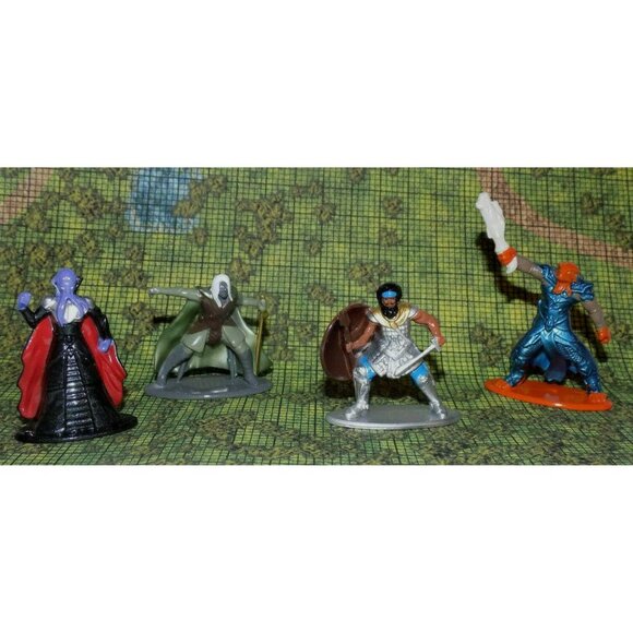 Jada Toys DUNGEONS & DRAGONS Die Cast Figurines 4 Pack Starter Pack - Picture 2 of 8